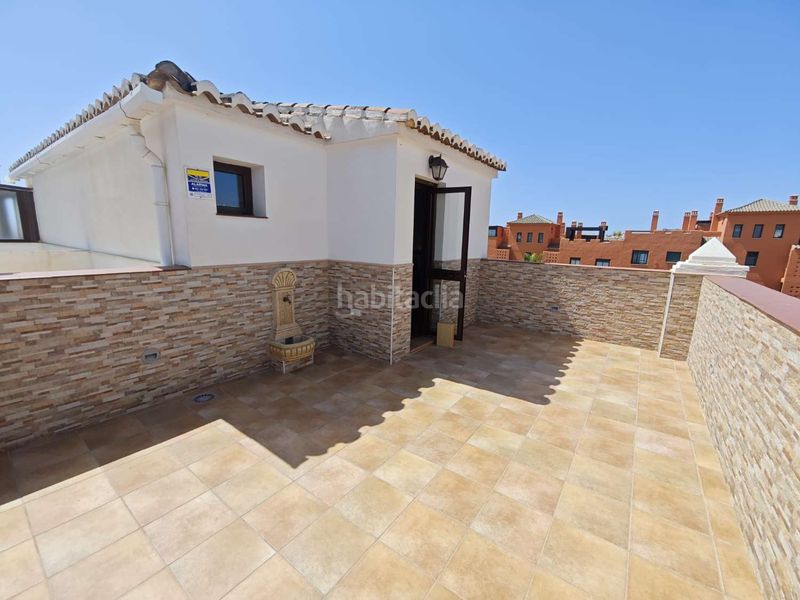 Foto 66319b15-5403-4ed5-95bf-56281019c831. Dúplex amb calefacció piscina a El Tomillar Torre del Mar