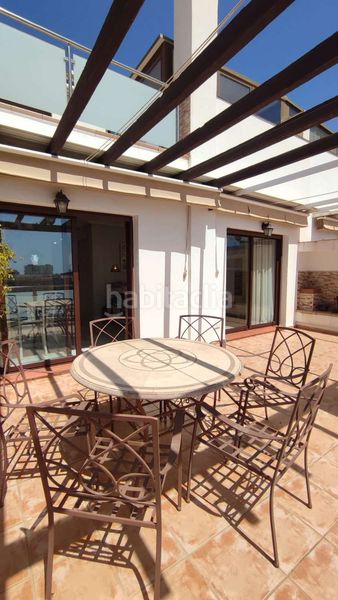 Foto b8090b41-f04b-4e3a-8bf2-21a378b2c3a6. Dúplex amb calefacció piscina a El Tomillar Torre del Mar