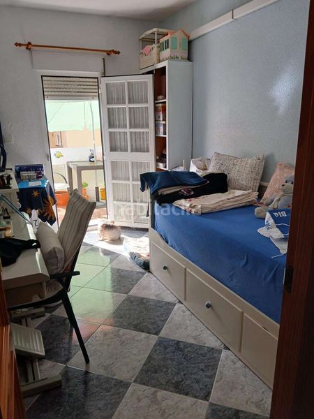 Foto ca15a4c2-c1ee-45f4-8715-9e11c618affb. Piso en Paseo Marítimo de Levante Torre del Mar