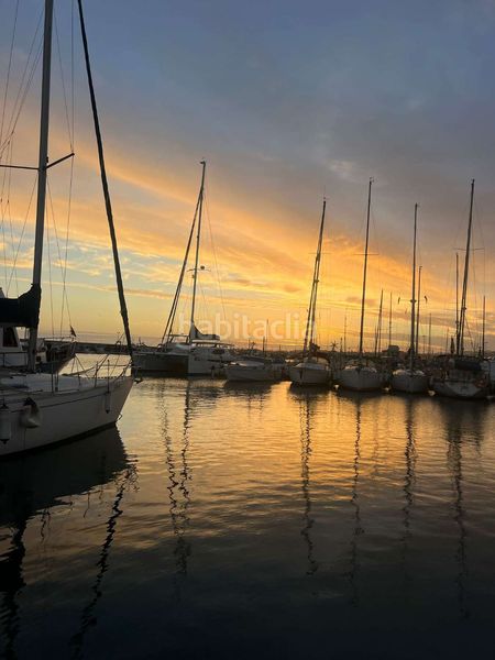 Foto 0f71d9d3-10ae-4d74-9667-fadc8ca59a14. Estudi amb piscina a Caleta de Velez
