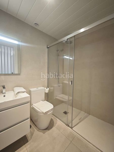 Foto 05125fd0-4263-46e0-9fc3-0ef373985ddc. Apartament amb calefacció aparcament piscina a Poniente-Faro Torre del Mar