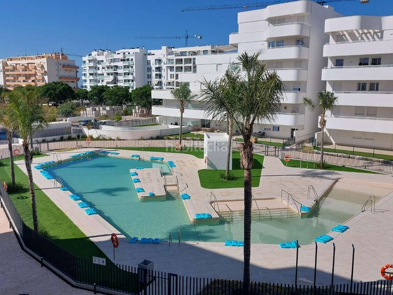 Foto 38a9b7fb-3b8f-420e-98ca-40aac1f2b1c7. Apartament amb calefacció aparcament piscina a Poniente-Faro Torre del Mar
