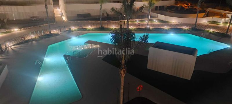 Foto 9afc1006-493a-4364-a6fe-b5c54742965b. Apartament amb calefacció aparcament piscina a Poniente-Faro Torre del Mar
