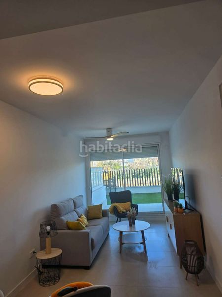 Foto adb2c747-051f-4358-b3ae-f179e01391e6. Apartament amb calefacció aparcament piscina a Poniente-Faro Torre del Mar
