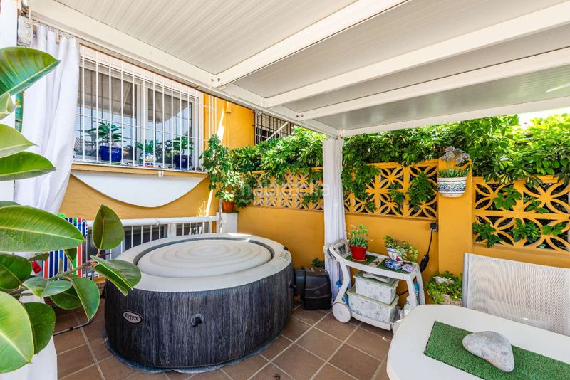 Foto fb366d3d-d4da-4a19-88b7-34846c24b427. Chalet en El Tomillar Torre del Mar