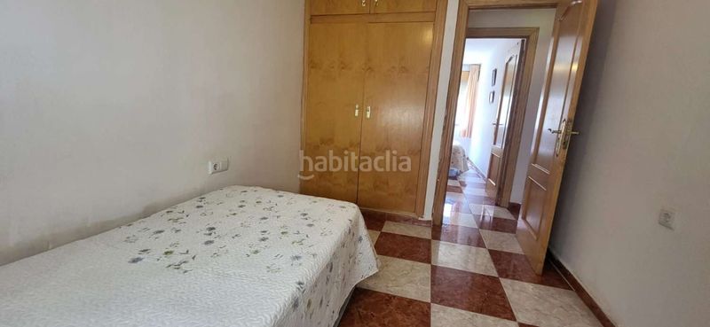 Foto b8d0f112-8c5a-49a6-924e-b6b36cd3012f. Pis a Centro Torre del Mar