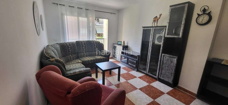 Foto 7bff7053-c6e9-4433-8387-d54b2cc98409. Piso en Centro Torre del Mar