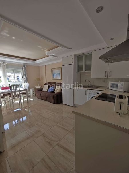 Foto ad782bdd-b170-4c3c-976e-000ffb90f571. Piso en Centro Torre del Mar