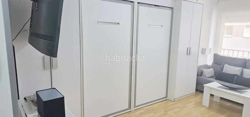 Foto 9b22f421-5b31-49eb-94c3-82599f967a31. Estudi amb calefacció a Centro Torre del Mar