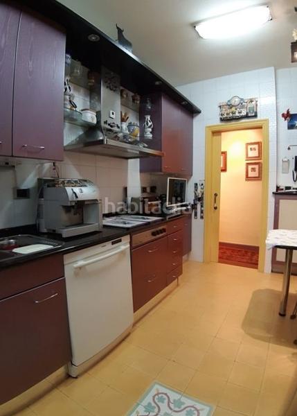 Foto 0e5db759-e7d3-4784-8c67-fe481a4873f7. Etagenwohnung mit heizung parking in Abandoibarra - Guggenheim Bilbao