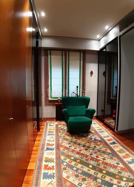 Foto 1a40f234-76c0-4ba1-b557-8a92aedde9f7. Etagenwohnung mit heizung parking in Abandoibarra - Guggenheim Bilbao
