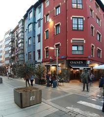 Etagenwohnung  Fundación jado kalea. Piso de tres habitaciones cerca de metro