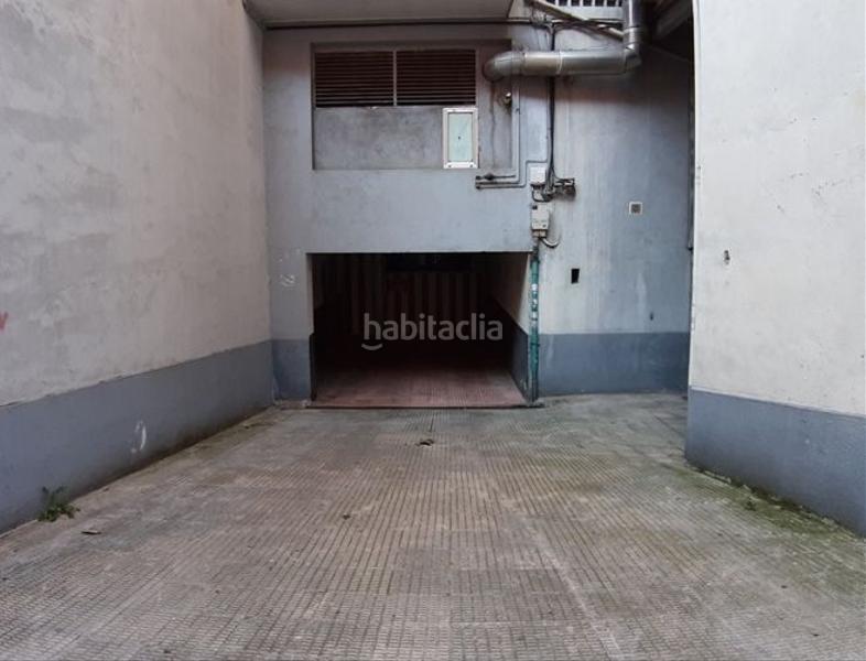 Foto 3d6b1189-7983-42d7-a75e-4cbc8c711661. Parking coche en Erandio