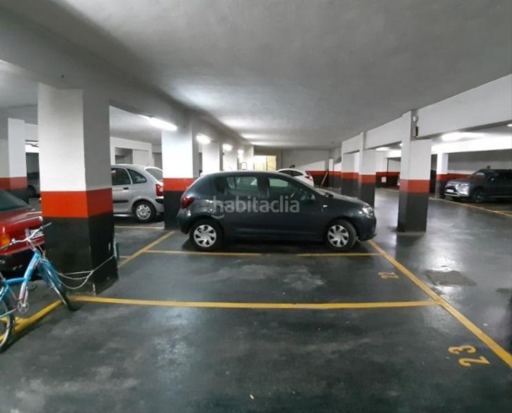 Foto ba641f14-a901-4d93-b48f-aa91a2743ddb. Parking coche en Erandio