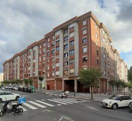 Aparcament cotxe  Sarrikoalde plaza