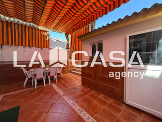 Casa adossada a Cerros de Montequinto