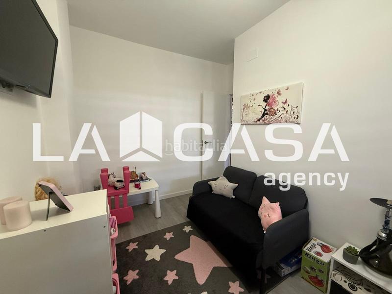 Foto a99b93bf-732a-488c-9098-f0fb22a7c6da. Casa adosada en cerros de Montequinto Montequinto