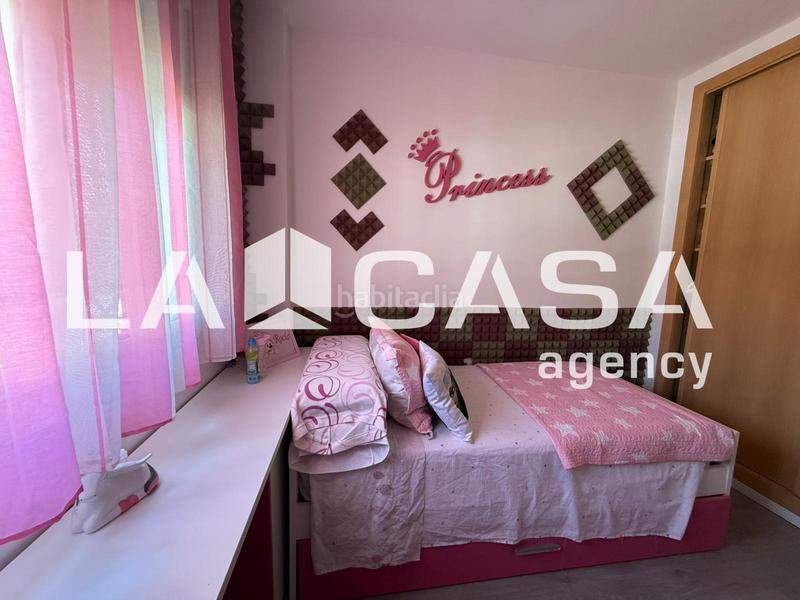 Foto baa06246-6c18-4326-80c8-da41e17125df. Casa adosada en cerros de Montequinto Montequinto
