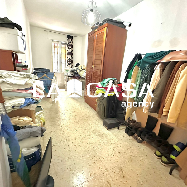 Foto 8d3b89a2-9c2a-4971-a629-90cf99067771. Piso en San Julián Sevilla