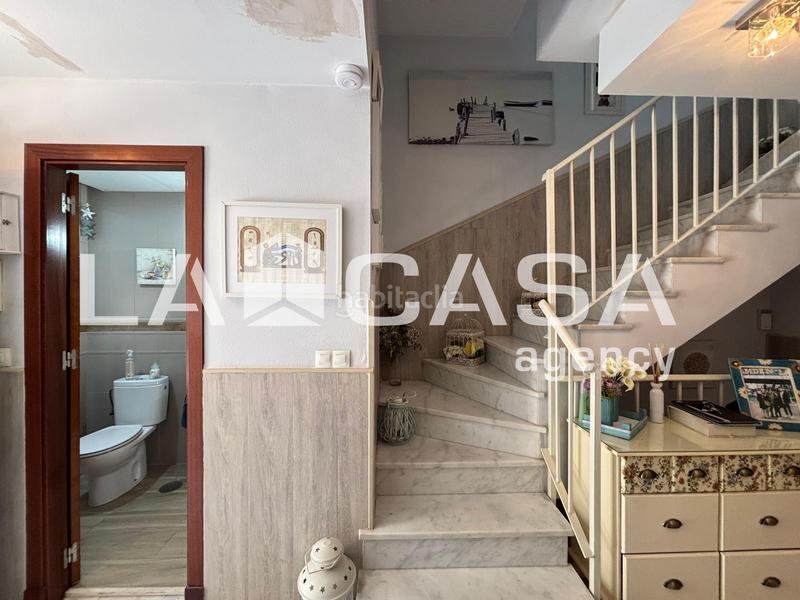 Foto 7c753ec8-757d-4f98-8770-1fa3888b57e4. Casa pareada en Olivar de Quintos Montequinto