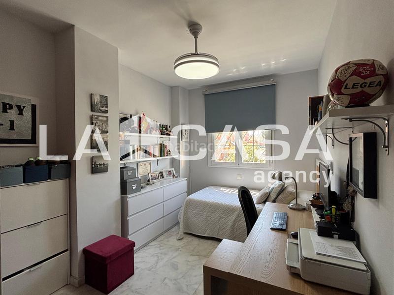 Foto e032d086-d895-493b-b793-5ab2766fedf3. Casa pareada en Olivar de Quintos Montequinto