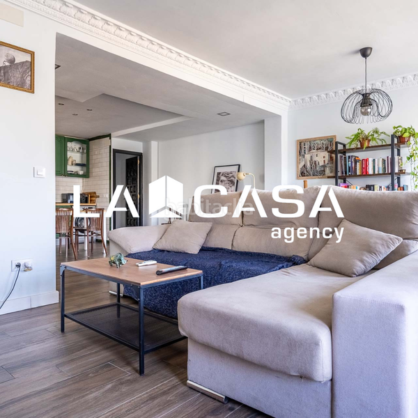 Foto 8150485b-4276-45d9-bc7a-689e1f20828f. Flat in Cruz Roja Sevilla