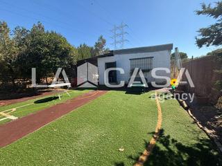 Terrain résidentiel à Oromana