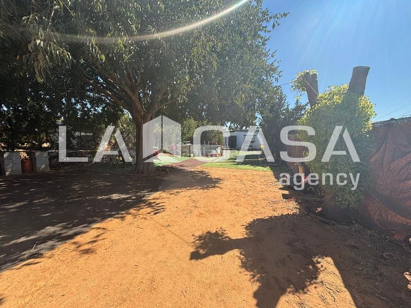 Foto d9b89a12-76f0-4b09-9a0a-fcc7eb901f4b. Terrain résidentiel dans Oromana Alcalá de Guadaira