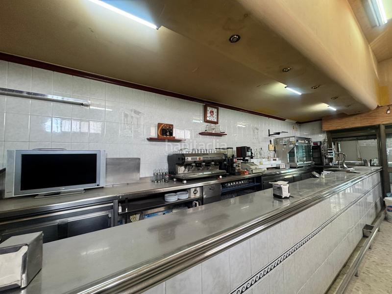 Foto 83d66957-ce21-4430-a9cd-9d9f9504b651. Local comercial a La Paz Alcalá de Guadaira