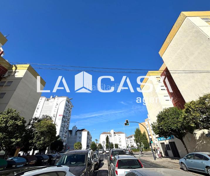 Foto 6e9d2a77-312a-4894-a6c3-cbdcd7405067. Pis a Villegas Sevilla