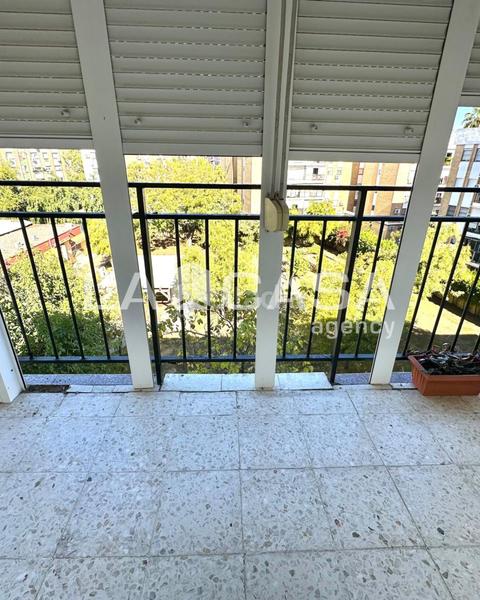 Foto 3124b319-705b-472b-92b8-d24f25fe3117. Appartement dans El Torrejón - El Cerezo Sevilla