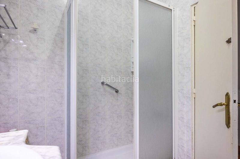 Foto b759e76c-a2e0-482d-b046-7e7373327be9. Pis a Barrio del Nervión Sevilla