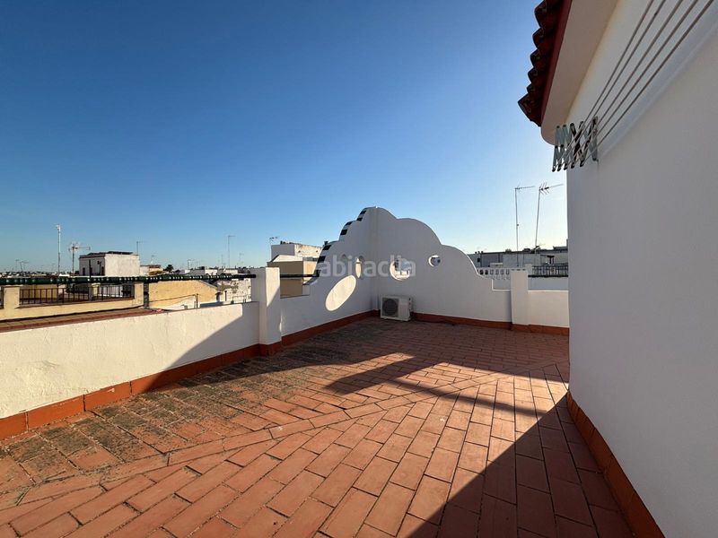 Foto 4383a384-6ea7-469d-a173-43b754946517. Casa amb aparcament a Vista Azul - Consolación Dos Hermanas