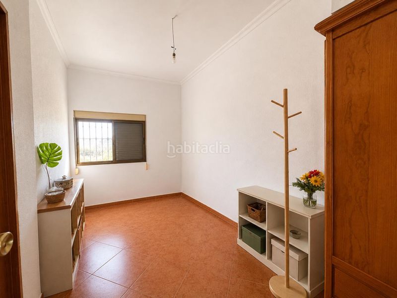 Foto 99a52bd6-eb63-4557-9297-307787bf6337. Xalet amb aparcament piscina a Valdezorras - El Gordillo Sevilla