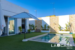 Chalet in La Hacienda - Nueva Andalucía