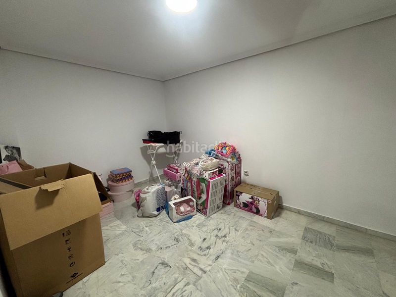 Foto c91b4188-5803-4841-aac6-101d961aad28. Casa adossada amb aparcament a Palmete Sevilla