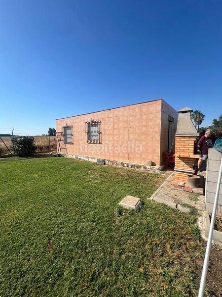 Foto c3852c5f-8399-4c2f-9a69-5b38ae82f564. Casa amb aparcament piscina a Carmona