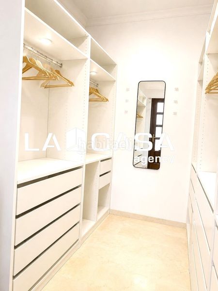 Foto c7bc9a57-e885-4c0c-9e9d-e9b6ff3d42fa. Pis a San Bartolomé Sevilla