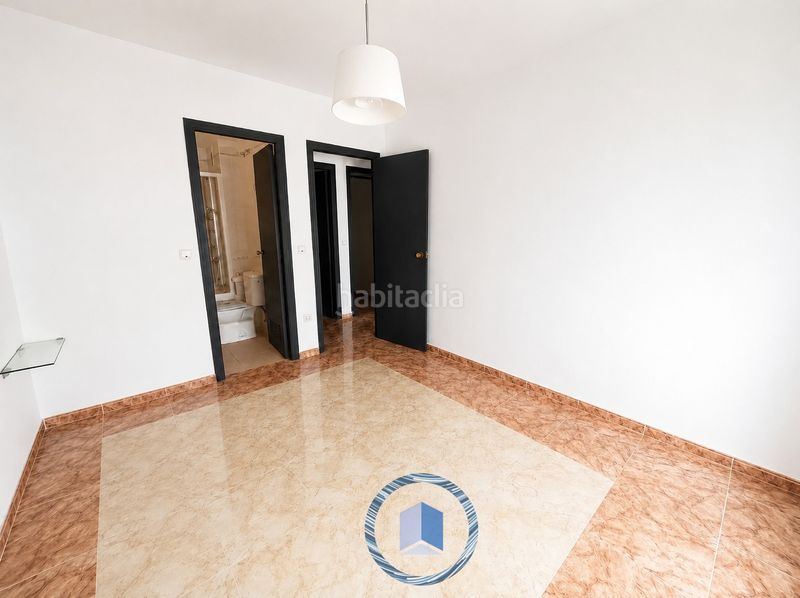 Foto 4b48bb46-2e75-48c4-878c-9180335040b7. Pis a Centro Montequinto