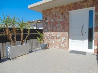 Chalet  Calle costa dorada. Excelente chalet