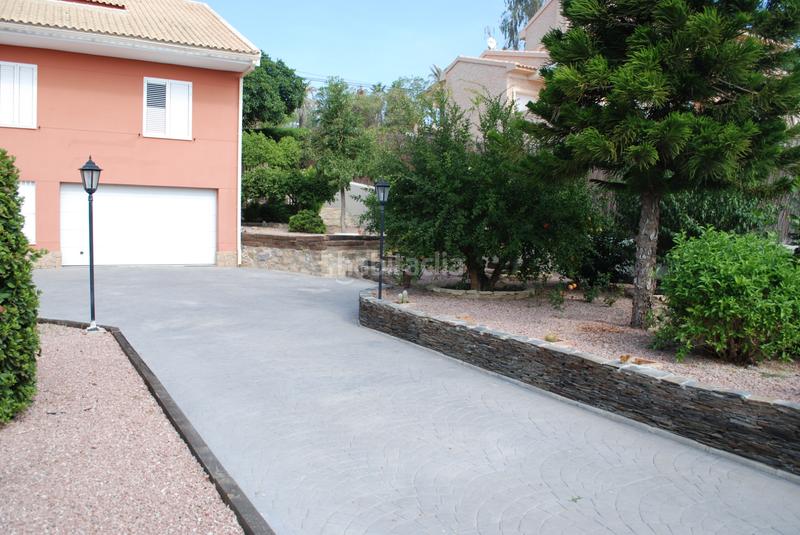 Foto 439c92f2-48ad-487c-85e7-2147bed66b8a. Casa a avenida de los castaños 3d a Altorreal - El Chorrico Molina de Segura