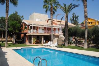 Haus  Avenida de los castaños 3d. Chalet en venta en el chorrico