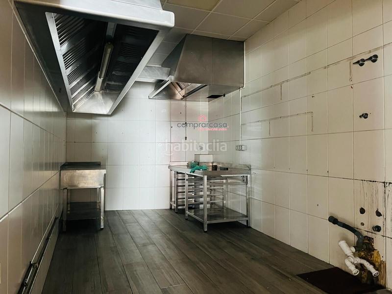 Foto 6a0aa15b-13c7-470d-ac5e-8a7846335a88. Location local commercial dans Cambre