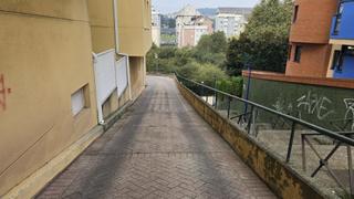 Aparcament cotxe a Andres pan vieiro 26-28. Plazas de garaje en andres pan vieiro