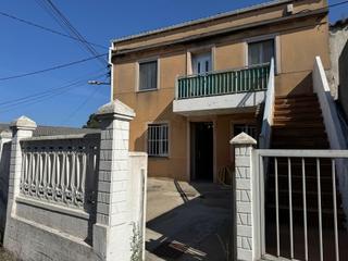 Piso  Lugar de comeanda. Planta baja en calle comeanda  a corua