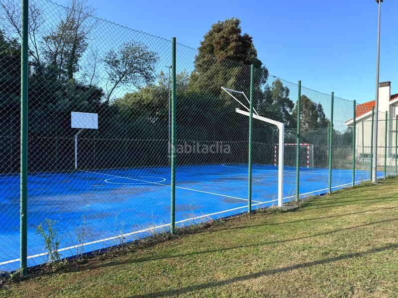 Foto 7a53cbf6-4b49-43b1-9bd6-05a9f51156e0. Casa amb calefacció aparcament piscina a Bergondo