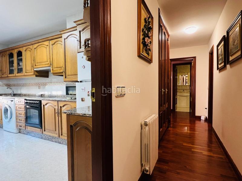 Foto 26229b63-deea-4c39-8d48-6788867d0329. Rent flat with heating parking in Acea de Ama - O Burgo Culleredo