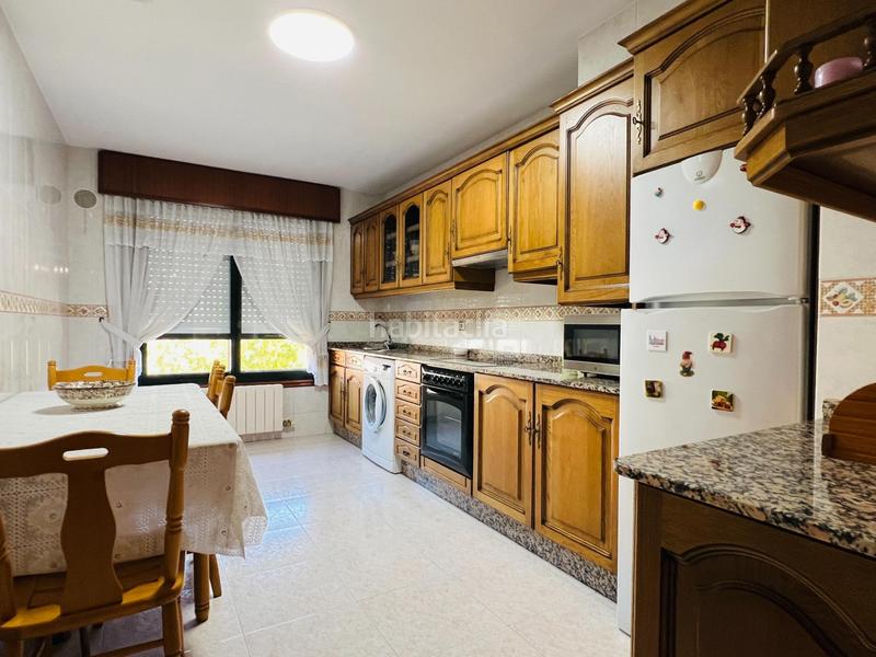 Foto e0cac092-fa6d-4639-a3f9-feb887237766. Rent flat with heating parking in Acea de Ama - O Burgo Culleredo
