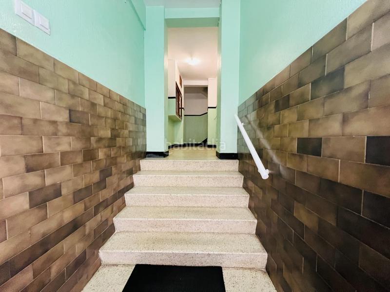 Foto e42aaaaf-09c3-4c4a-8454-fb138dbbaa9c. Pis a Riazor - Visma Coruña (A)