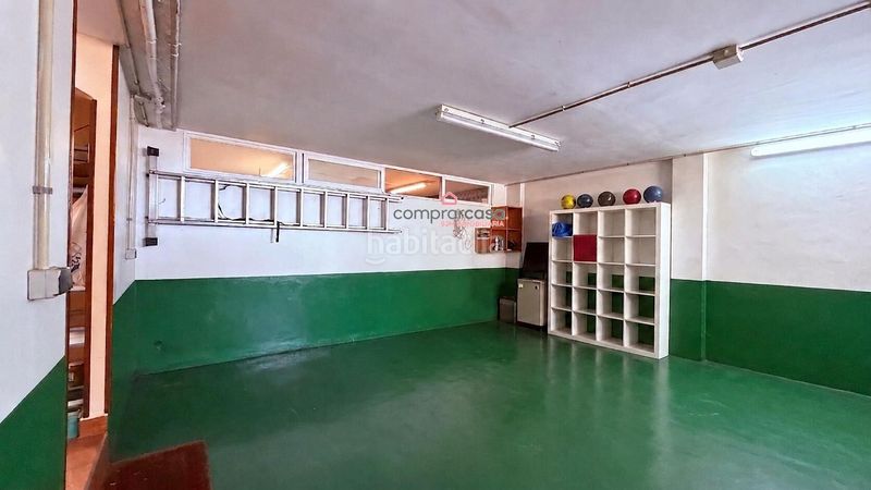 Foto a853c0f1-e54e-4b7b-8137-3ffb391e2b0c. Casa adossada amb calefacció aparcament piscina a Oleiros